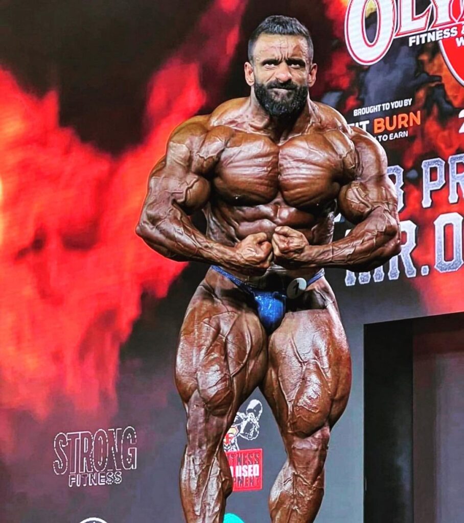 Hadi Choopan bodybuilding